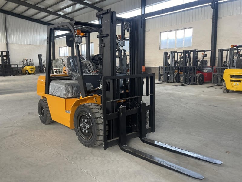 Forklift